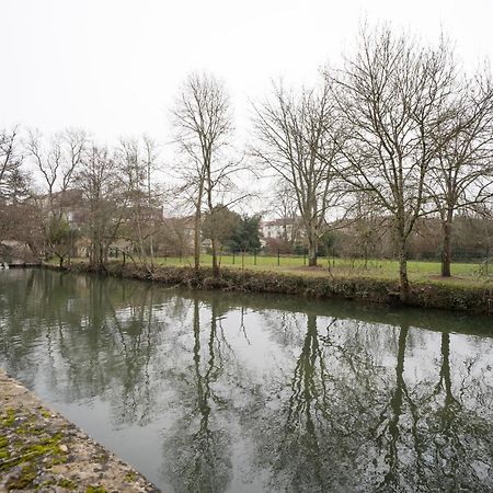 Les Jardins De La Seugne Lägenhet Jonzac Exteriör bild